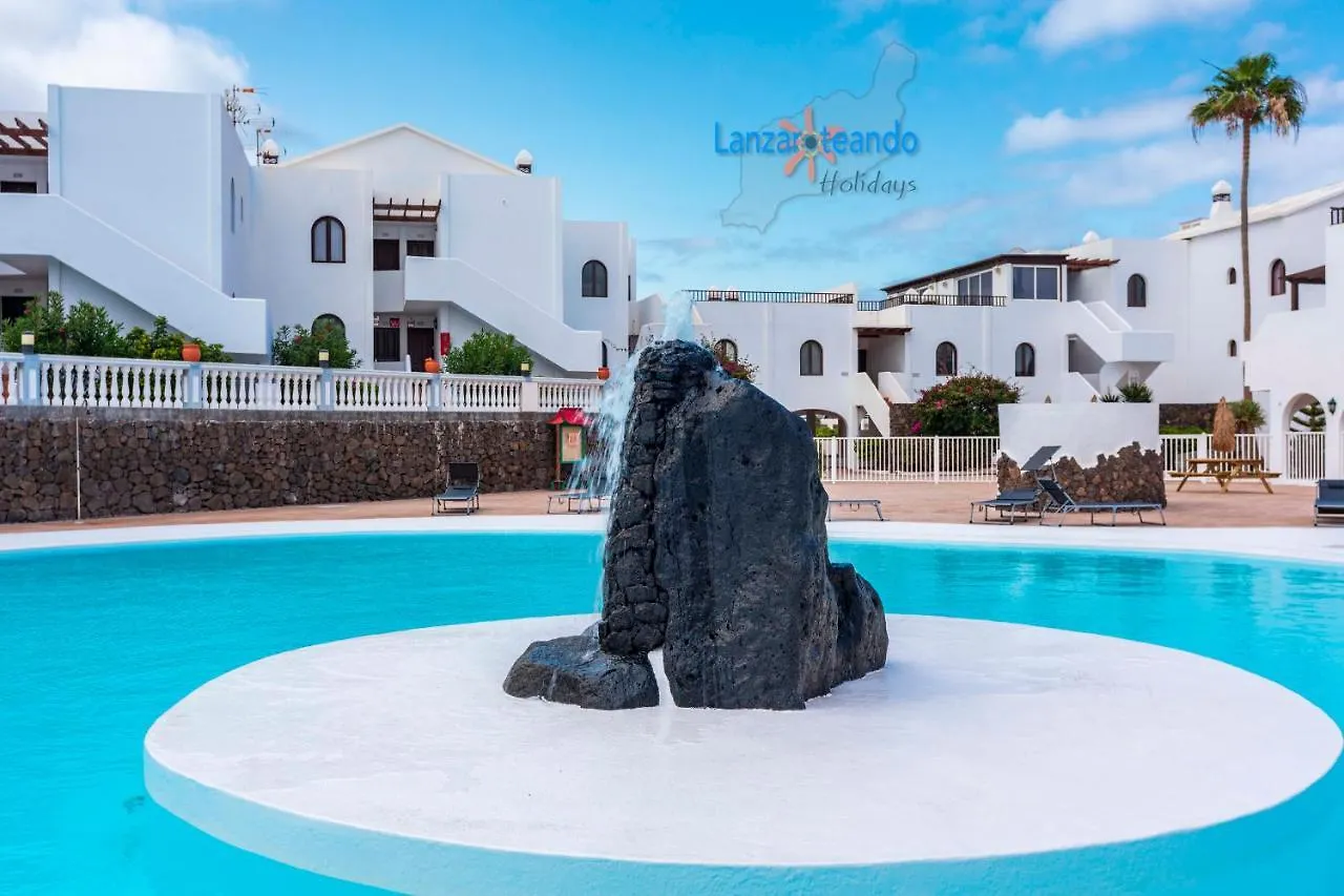 Vivienda Vacacional Cactus Costa Teguise Apartamento
